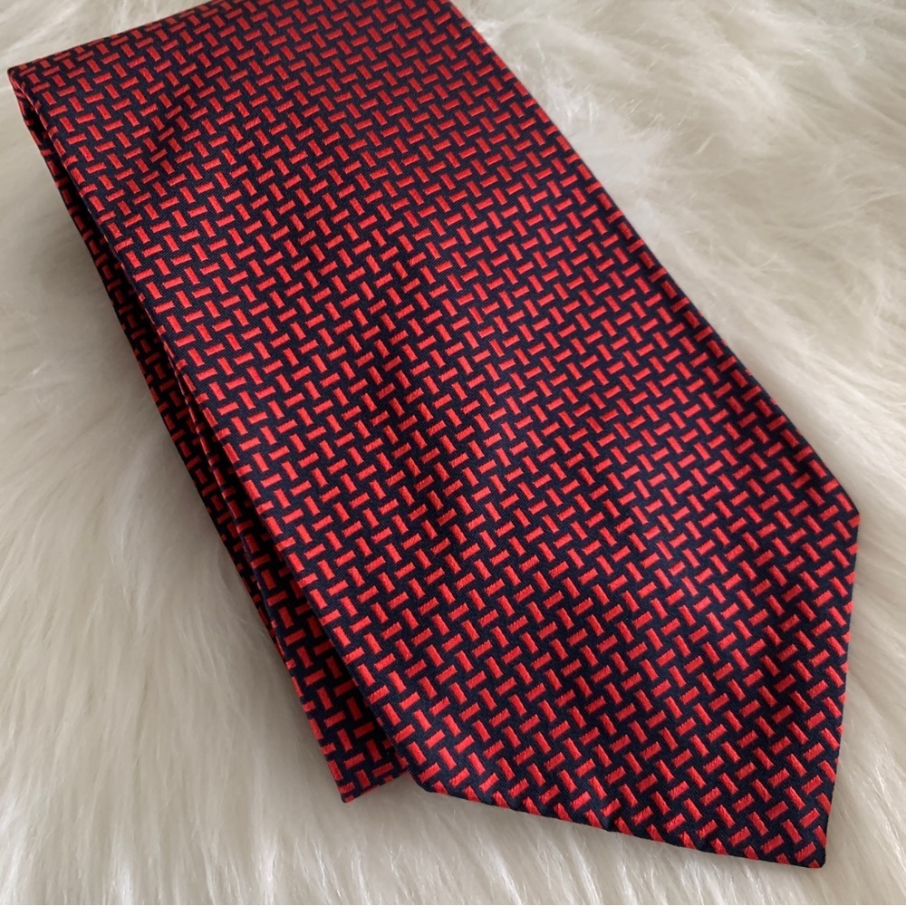 Bill Blass Bonwit Teller Imported Silk Red Mens Tie